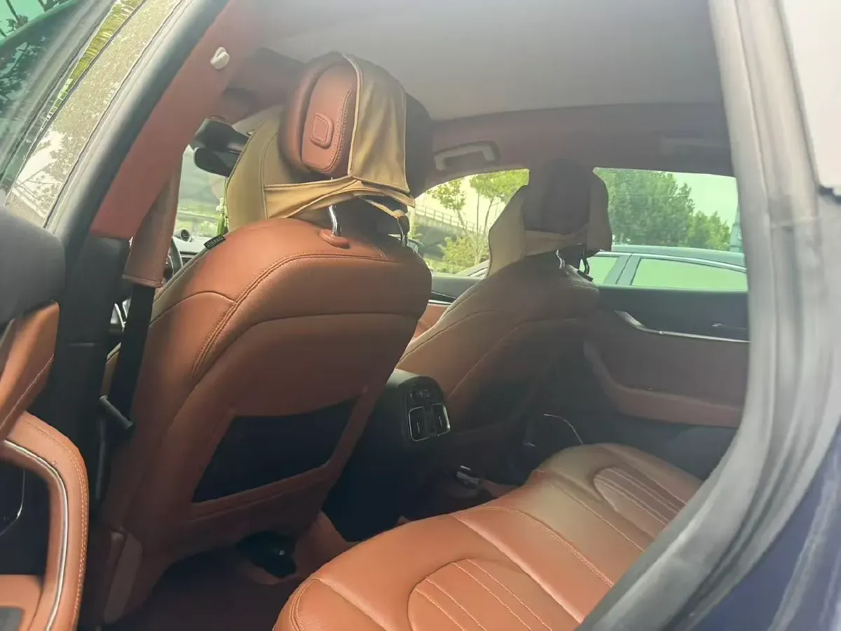 2021 Maserati Levante 3.0T 350HP V6 8AT,autocango,china used car exporter,china ev exporter,chinese used car exporter,chinese used ev exporter