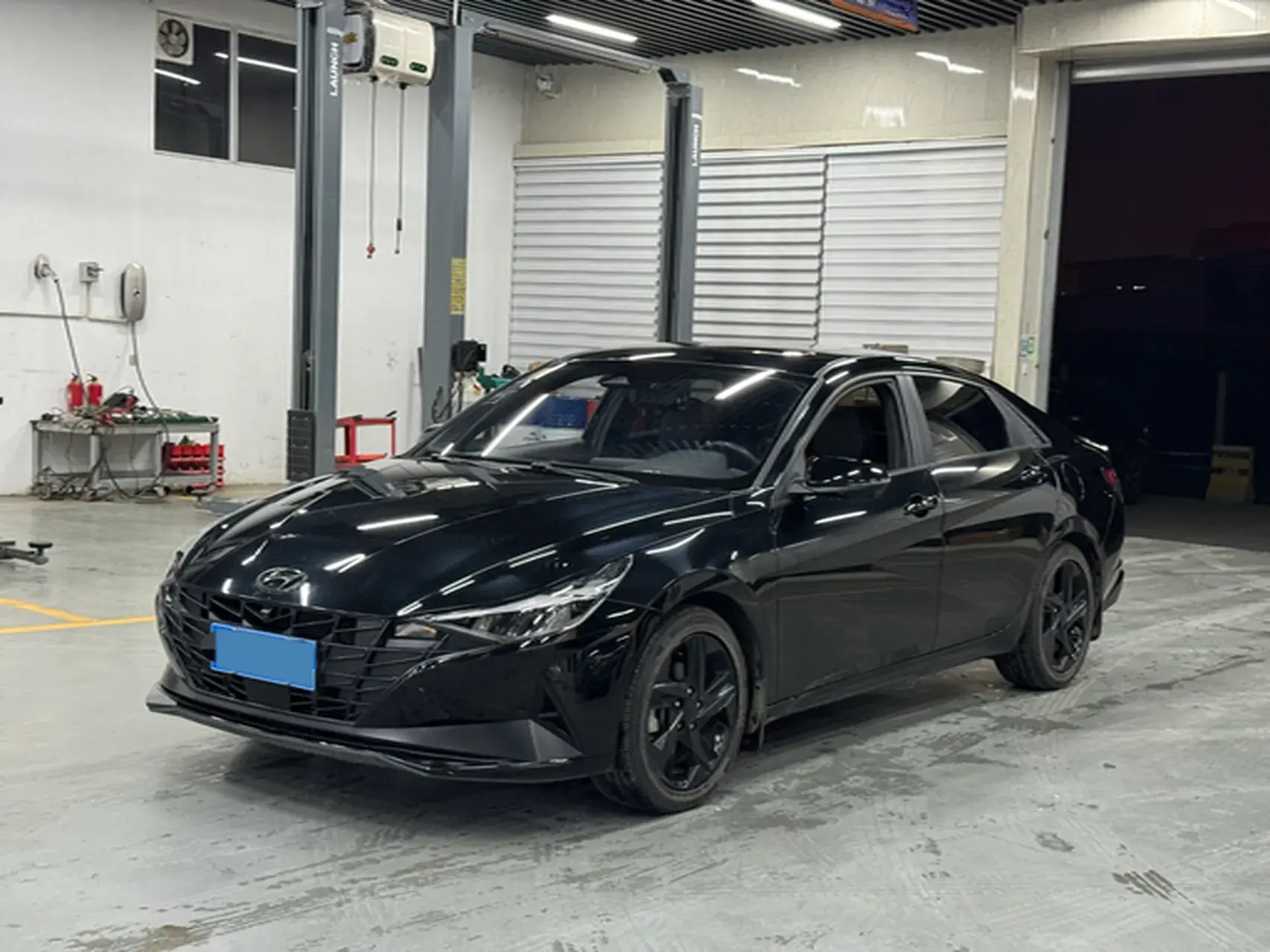 2021 HYUNDAI ELANTRA view 1