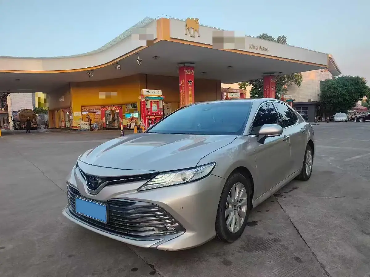 2019 Toyota Camry 2.0L 178HP L4 CVT