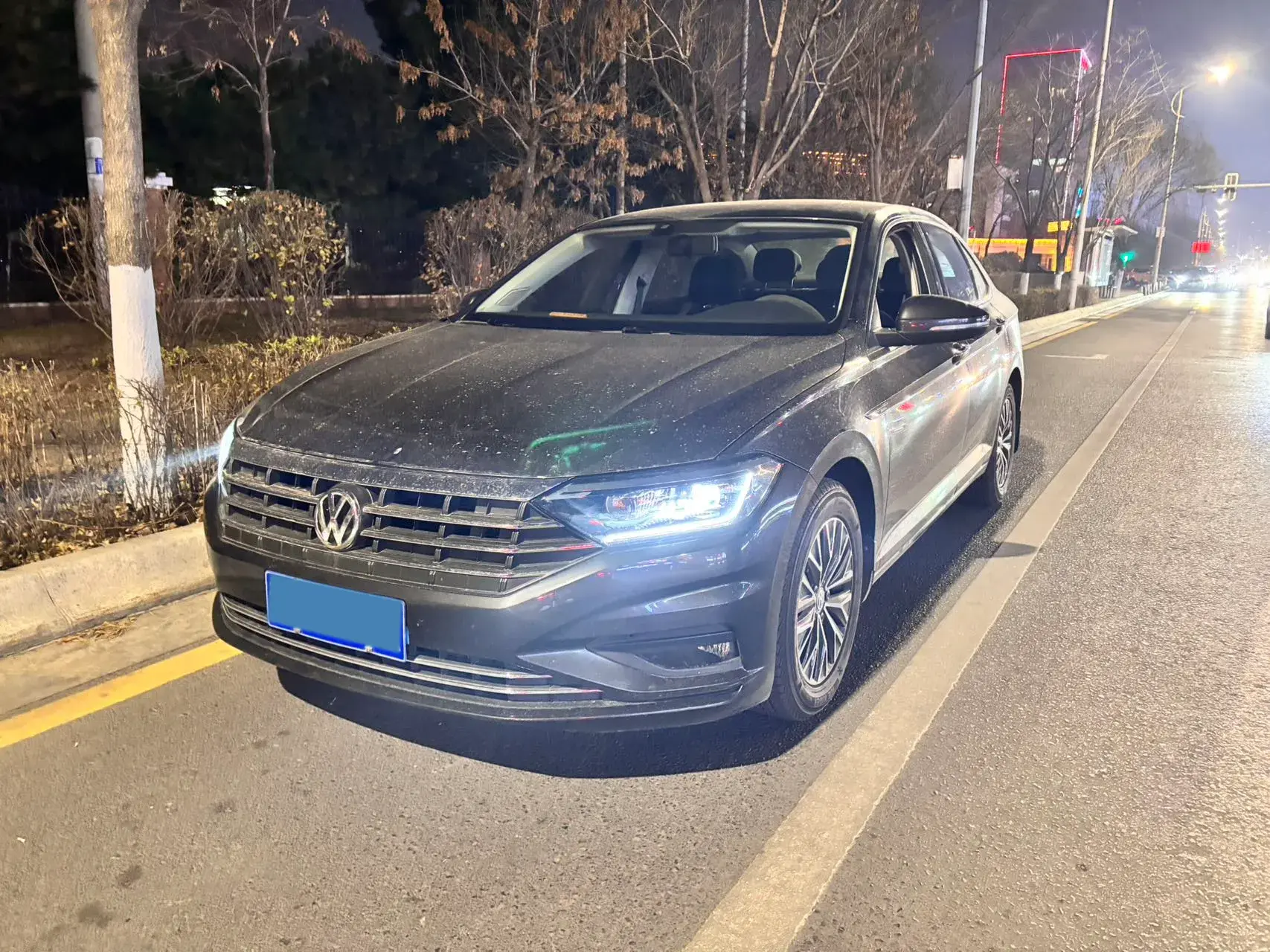 2020 VOLKSWAGEN SAGITAR view 1