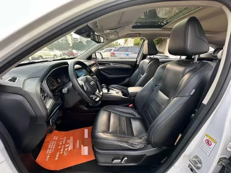 2020 HAVAL F7 thumbnail 2