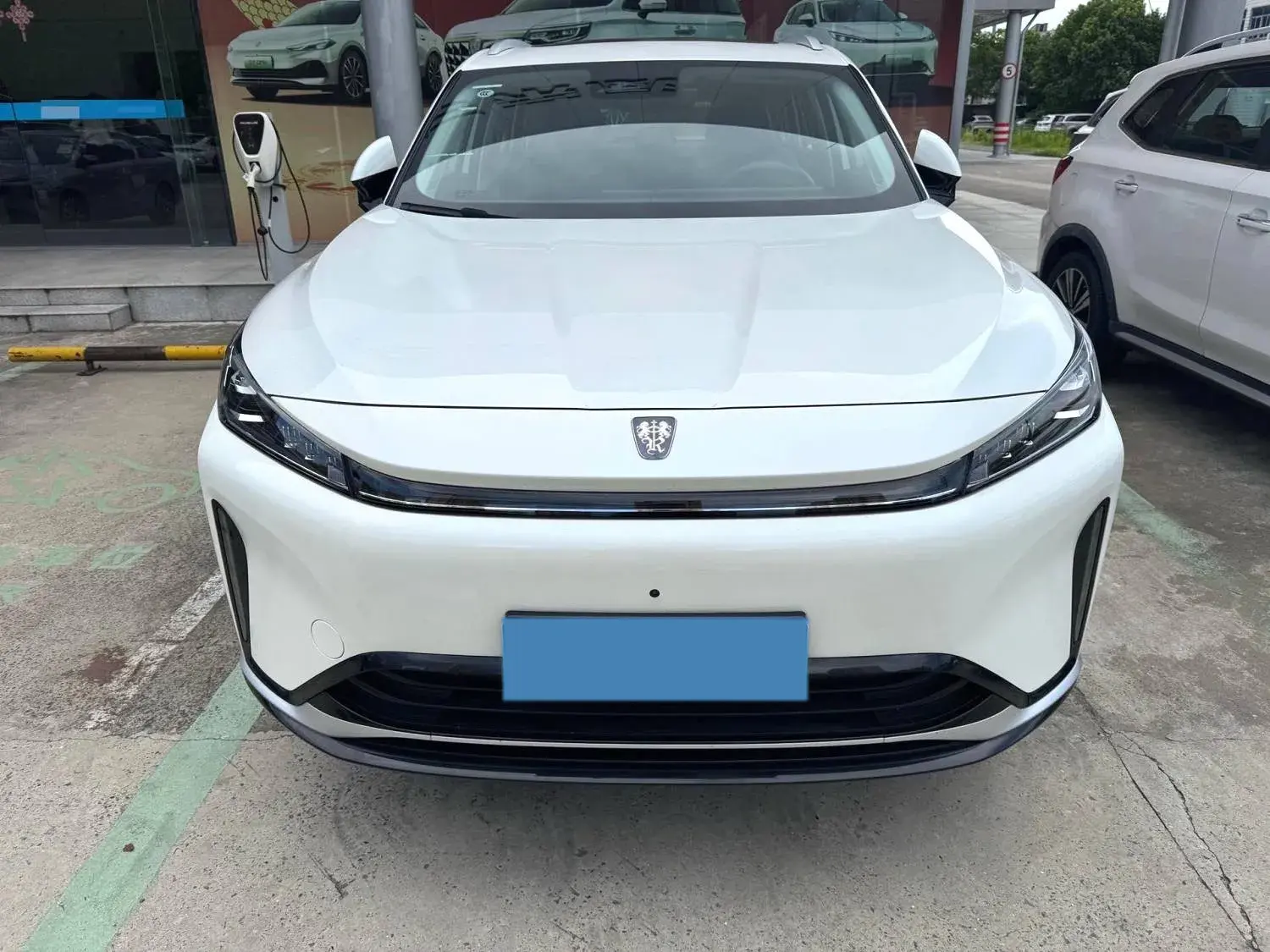 2024 ROEWE D5X thumbnail 2