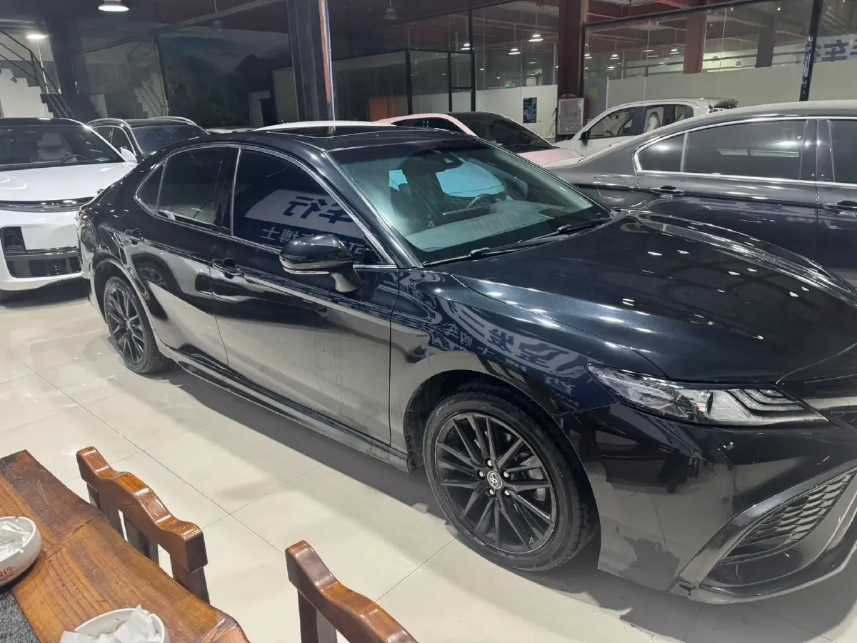 2023 Toyota Camry 2.5L 207HP L4 8AT,autocango,china used car exporter,china ev exporter,chinese used car exporter,chinese used ev exporter