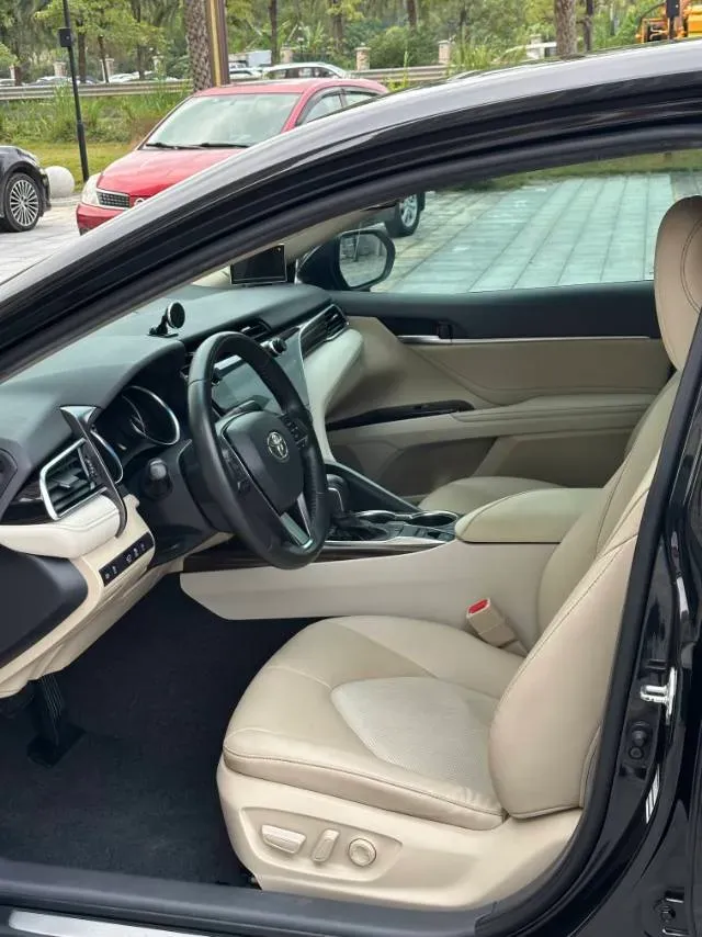 2019 Toyota Camry 2.0L 178HP L4 CVT,autocango,china used car exporter,china ev exporter,chinese used car exporter,chinese used ev exporter