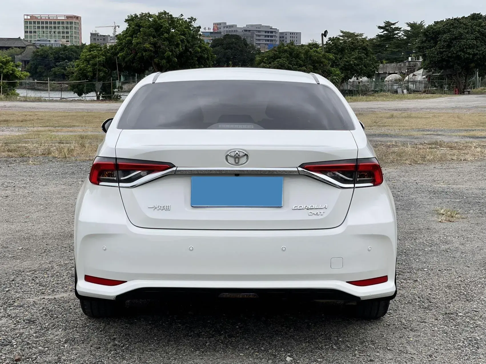 2019 TOYOTA COROLLA thumbnail 4