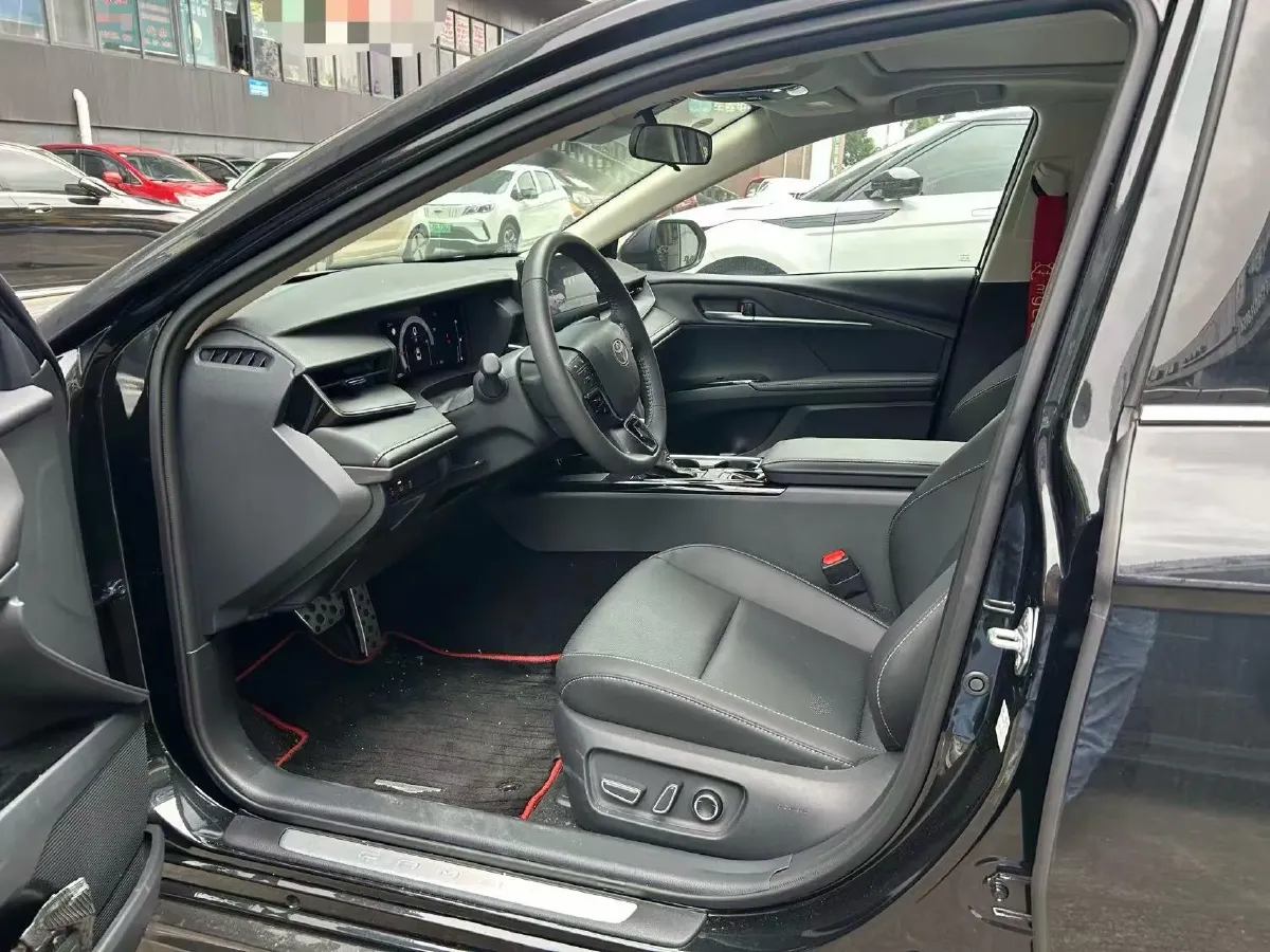 2024 Toyota Camry 2.0L 152HP L4 E-CVT Hybrid,autocango,china used car exporter,china ev exporter,chinese used car exporter,chinese used ev exporter