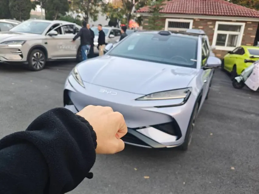 2025 BYD Sea Lion 07 BEV 80.64KWH,autocango,china used car exporter,china ev exporter,chinese used car exporter,chinese used ev exporter