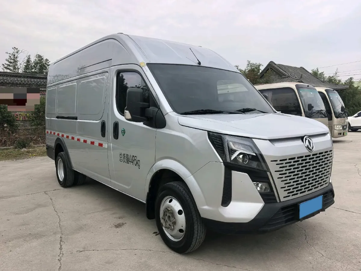 2023 DongFeng DFAC YuFeng 2.3T 143HP L4 6MT,autocango,china used car exporter,china ev exporter,chinese used car exporter,chinese used ev exporter