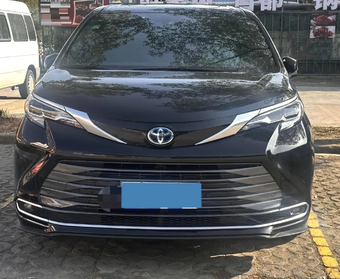 2021 Toyota Sienna 2.5L 192HP L4 E-CVT Hybrid,autocango,china used car exporter,china ev exporter,chinese used car exporter,chinese used ev exporter