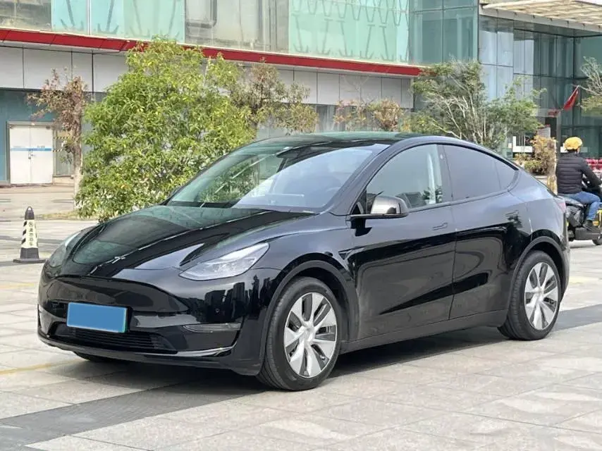 2021 Tesla Model Y BEV 60KWH