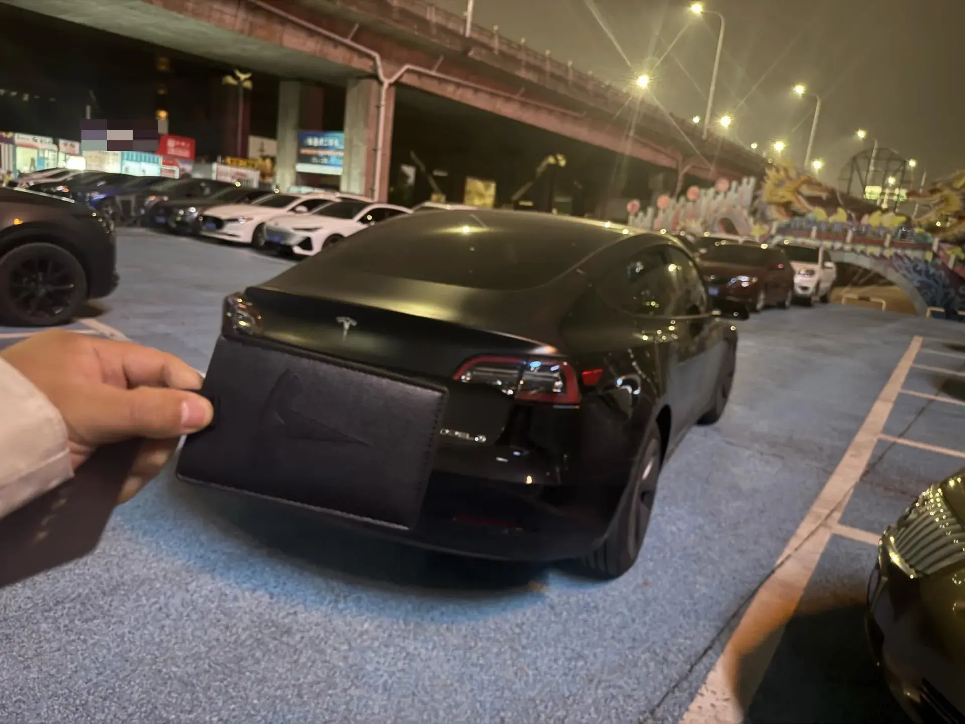 2023 TESLA MODEL thumbnail 3