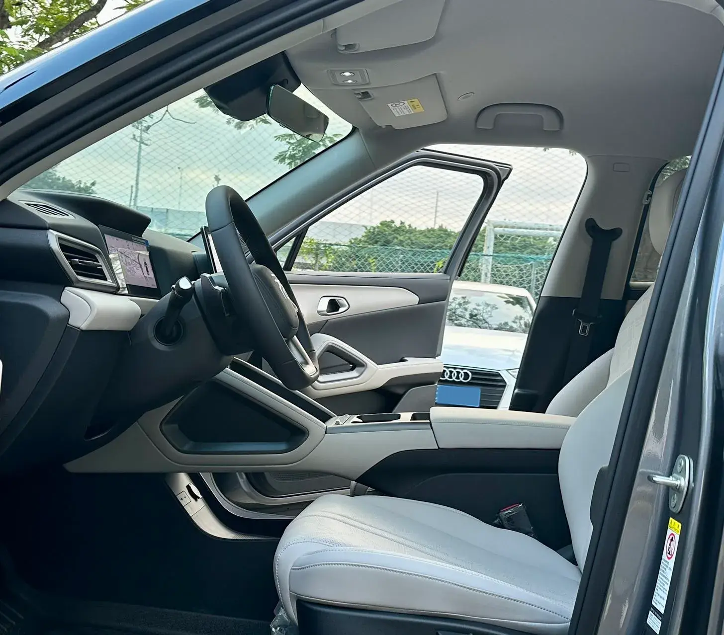 2025 BYD YUANUP thumbnail 4