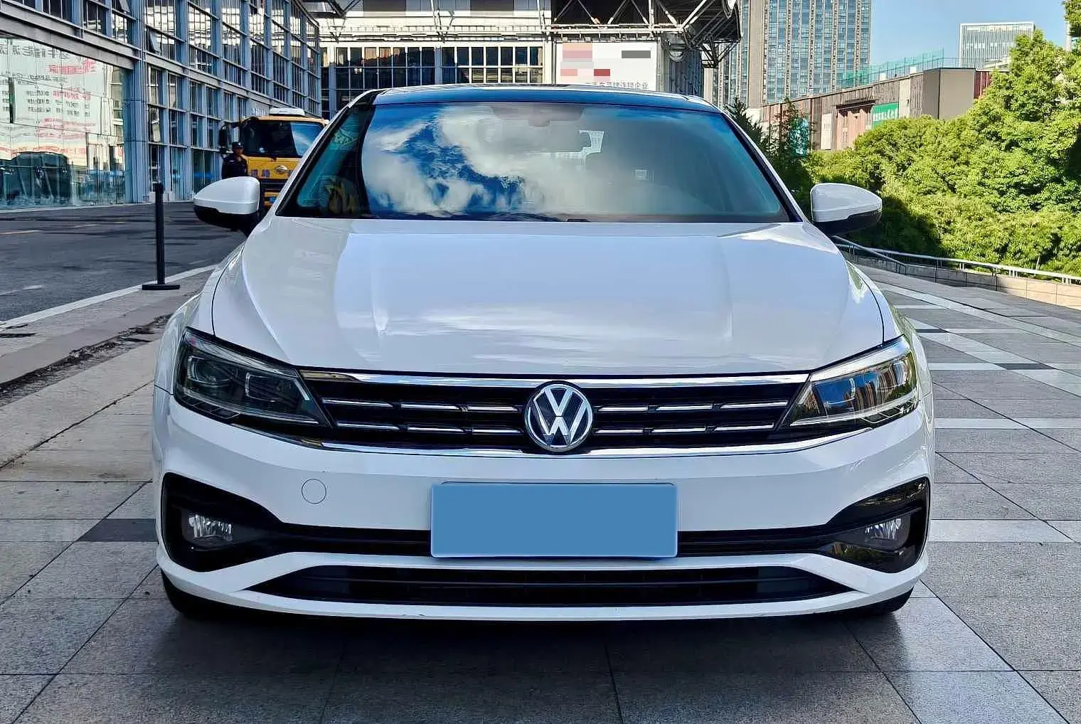 2021 VOLKSWAGEN LAMANDO thumbnail 2