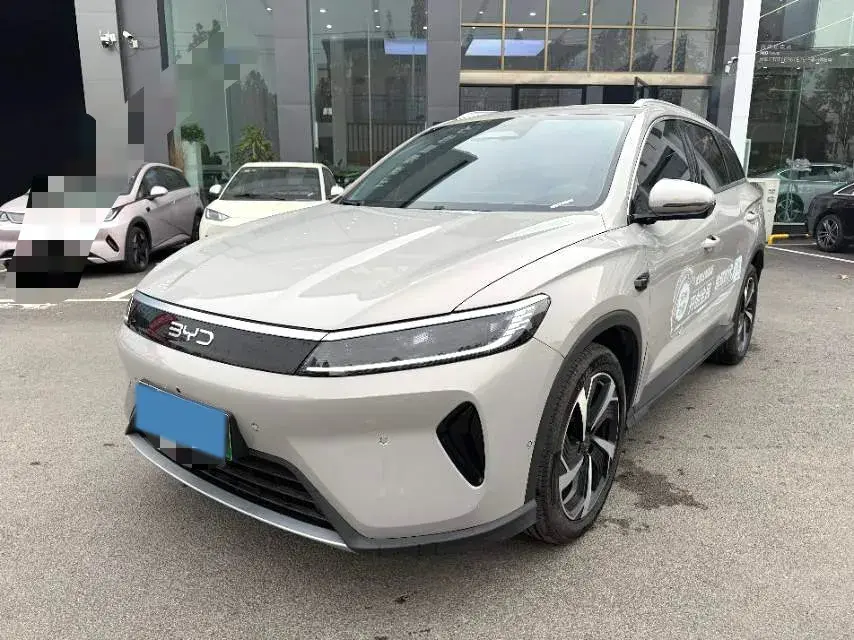 2025 BYD Sea Lion 05 DM-i 1.5L 101HP L4 E-CVT PHEV 18.3KWH