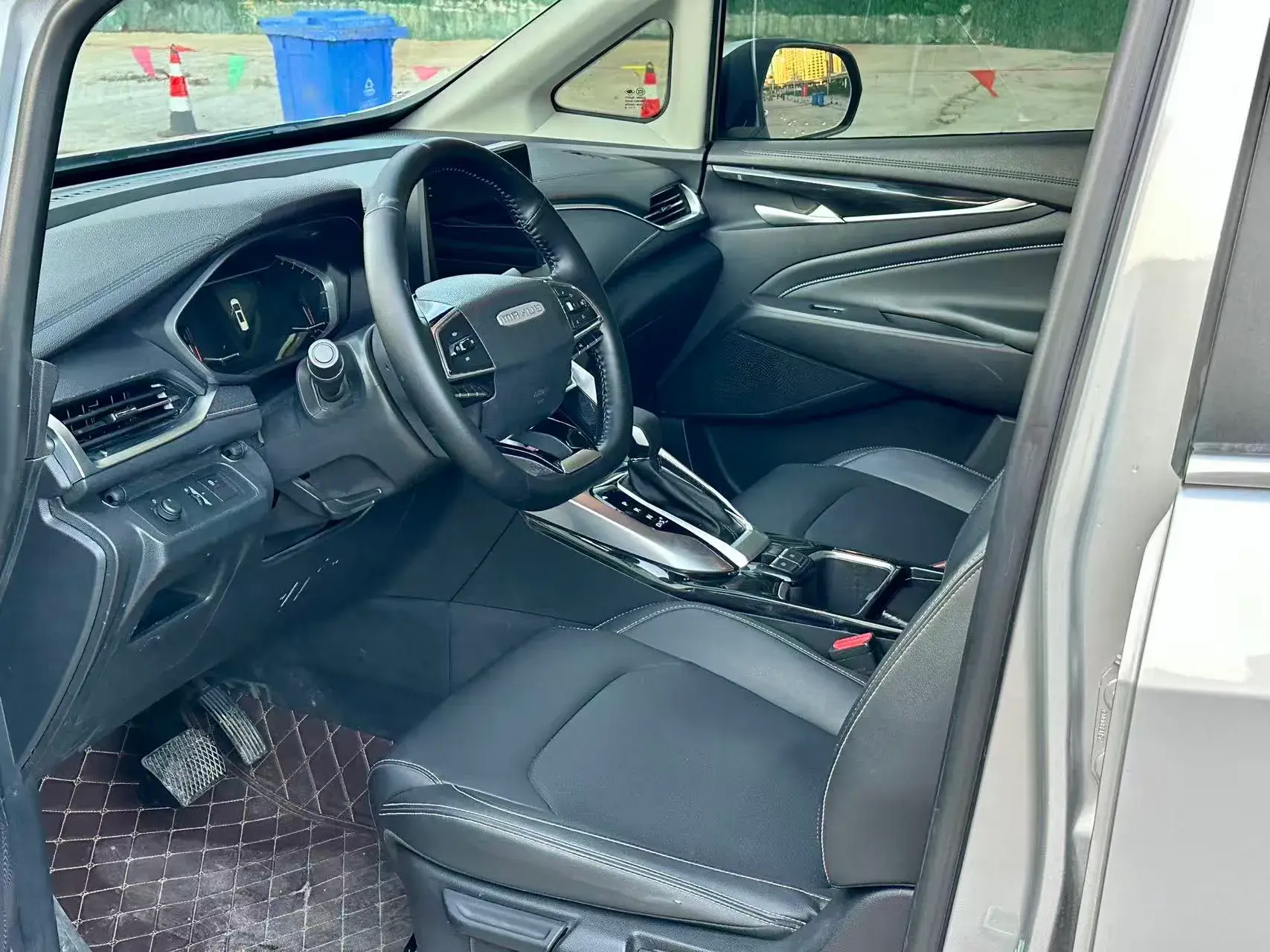 2019 MAXUS G50 thumbnail 4