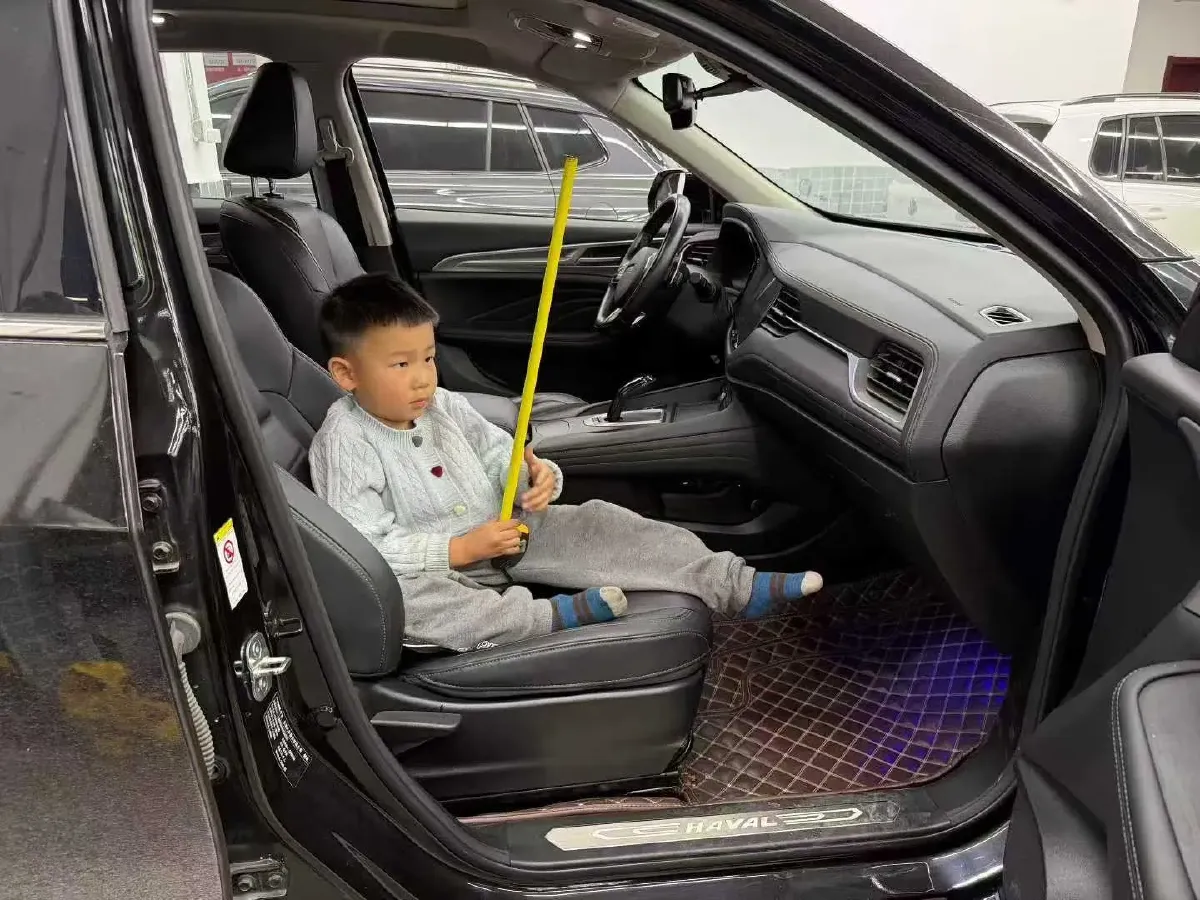 2020 Haval F7 1.5T 169HP L4 7DCT,autocango,china used car exporter,china ev exporter,chinese used car exporter,chinese used ev exporter