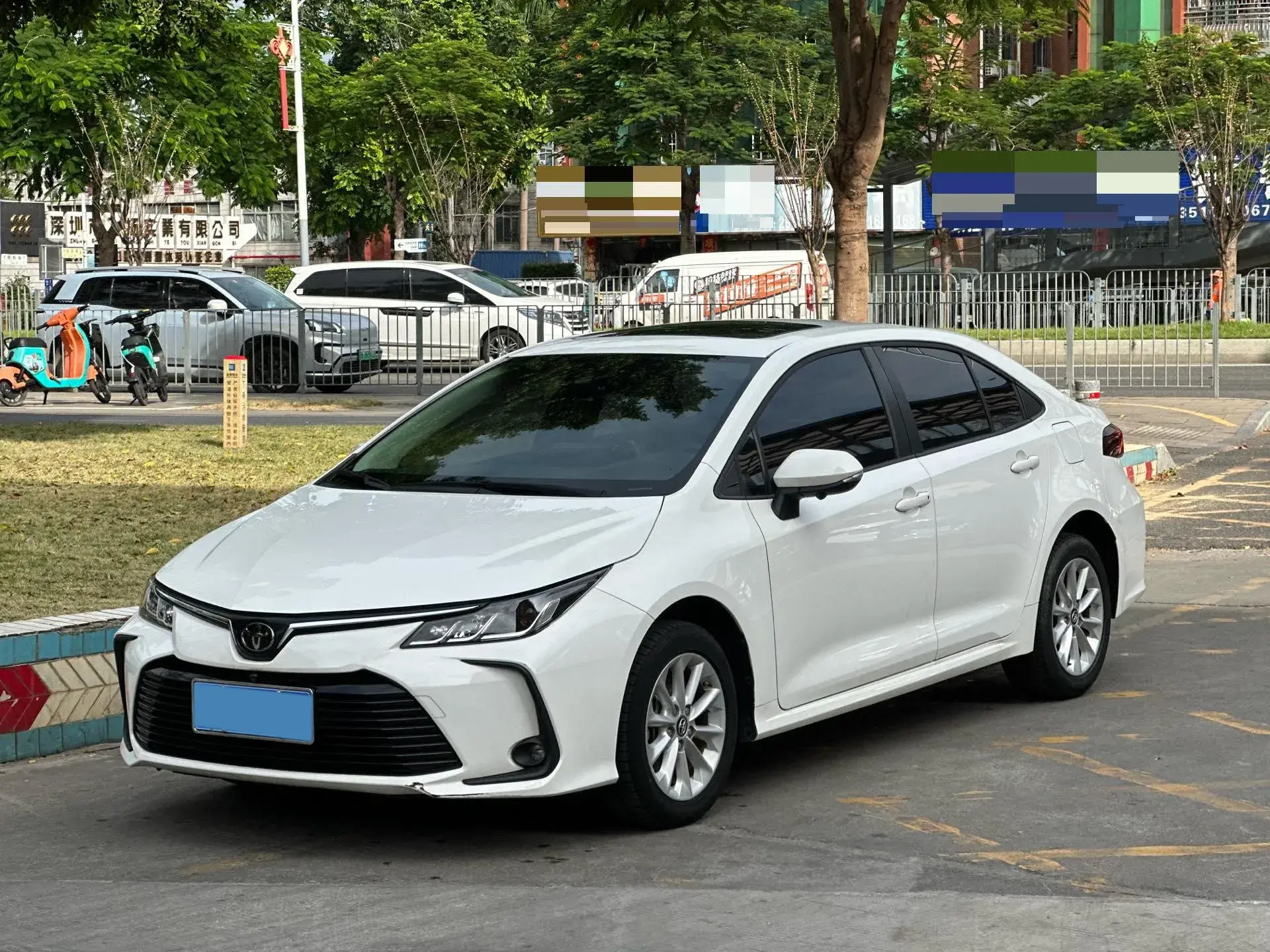 2021 TOYOTA COROLLA view 1