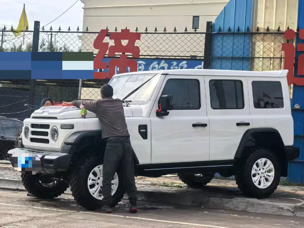 2024 212 212 T01 2.0T 252HP L4 8AT