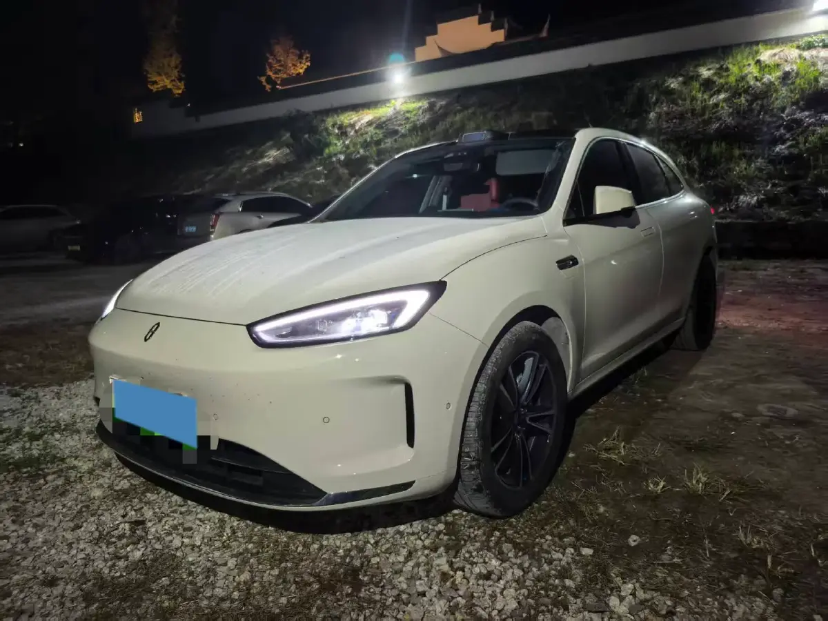 2025 AITO AITO M5 1.5T 152HP L4 REEV 42KWH