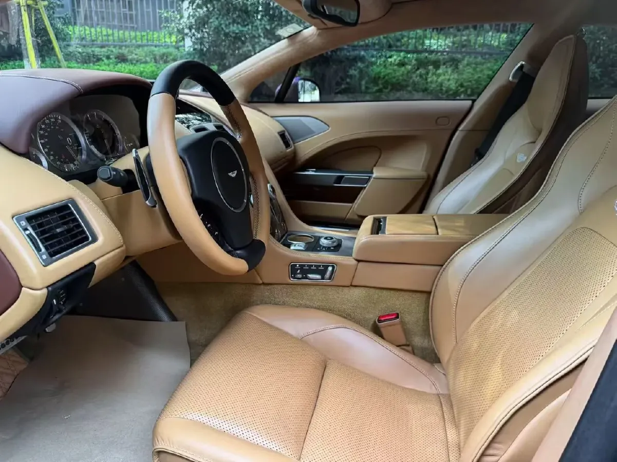 2017 Aston Martin Rapide 6.0L 560HP V12 8AT,autocango,china used car exporter,china ev exporter,chinese used car exporter,chinese used ev exporter