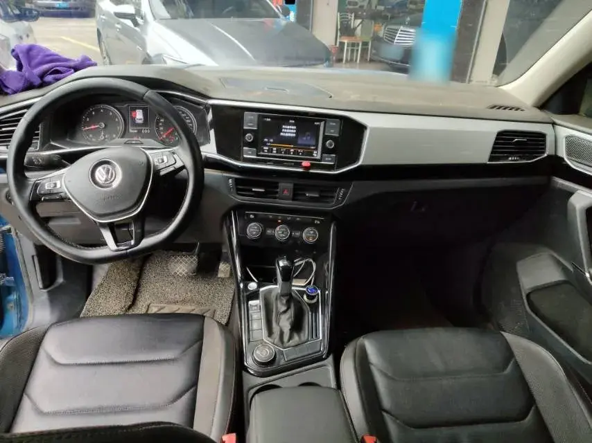 2019 VOLKSWAGEN TAYRON thumbnail 4