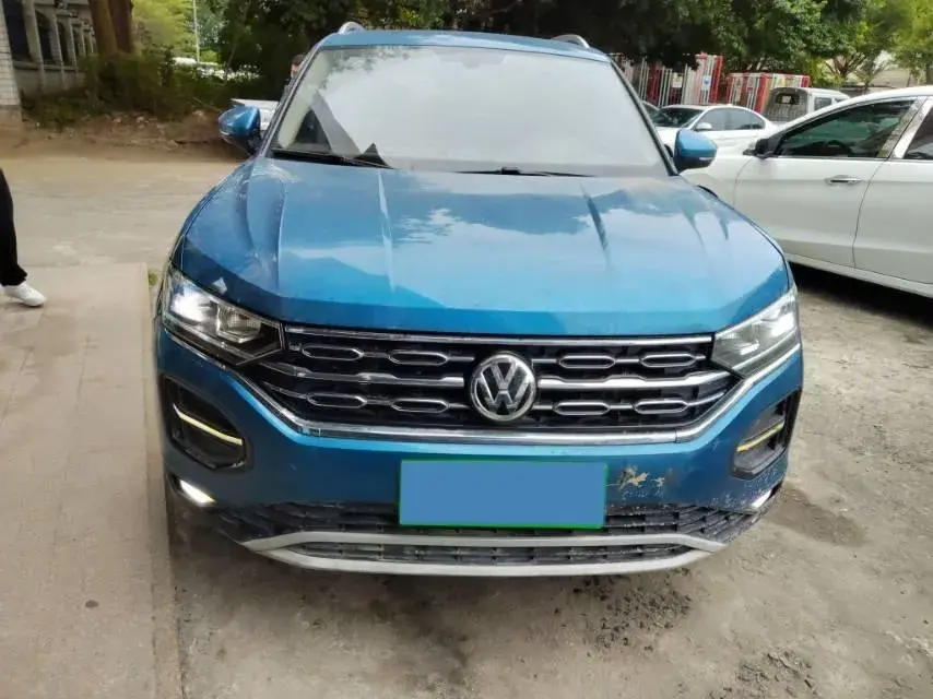 2019 VOLKSWAGEN TAYRON thumbnail 3