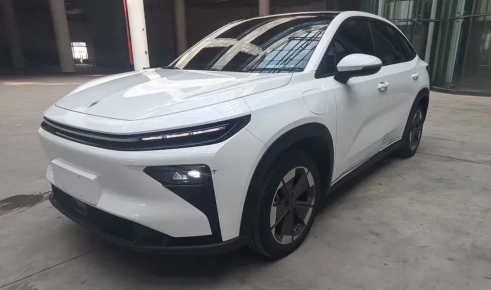 2024 Livan 7 BEV 50.4KWH