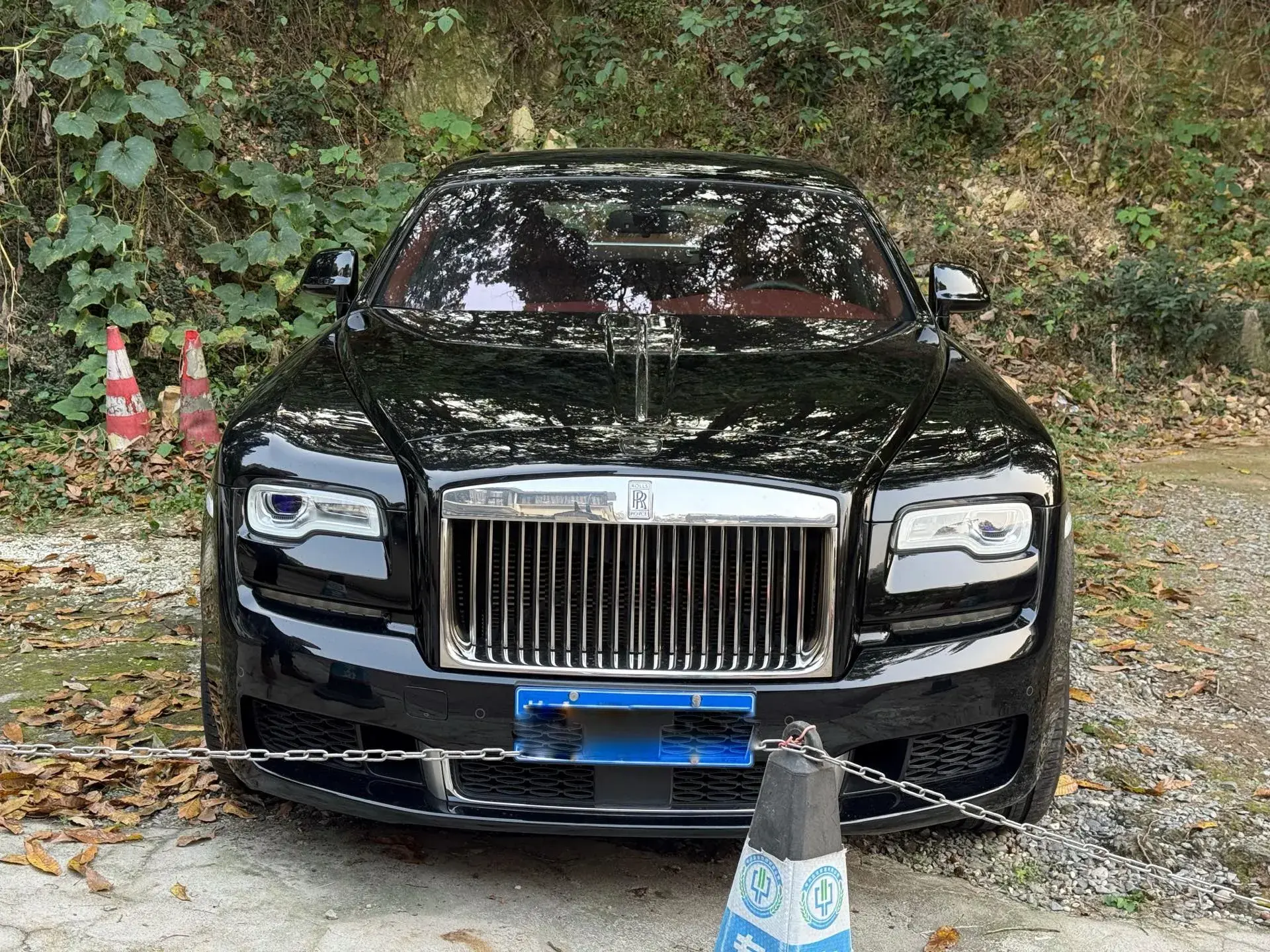 2018 ROLLS-ROYCE GHOST thumbnail 2