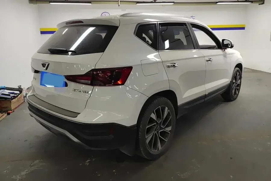 2019 JETTA VS5 thumbnail 3