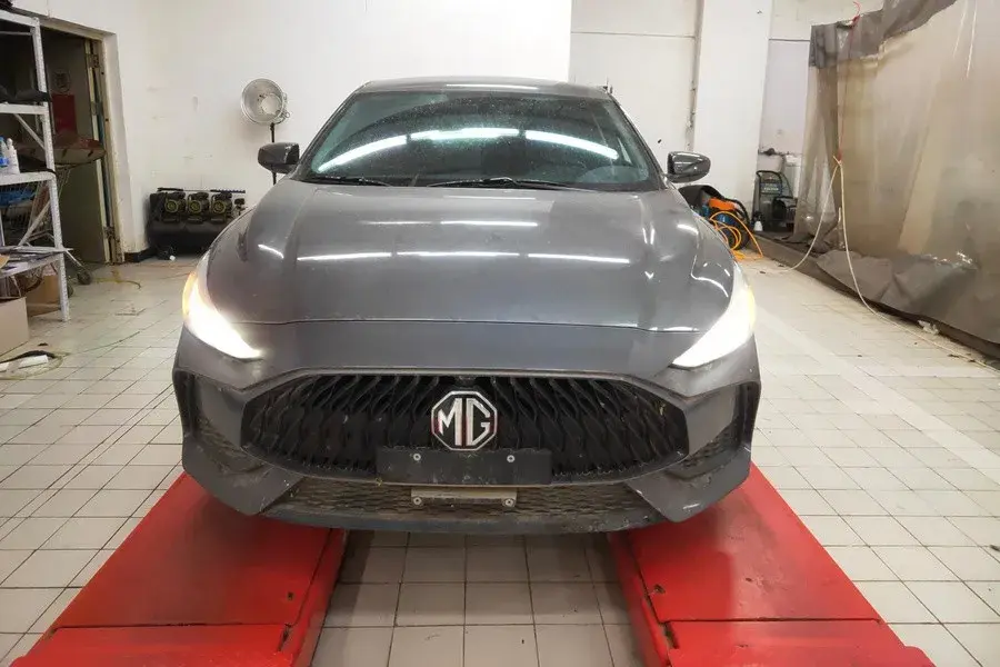 2022 MG 5 thumbnail 3