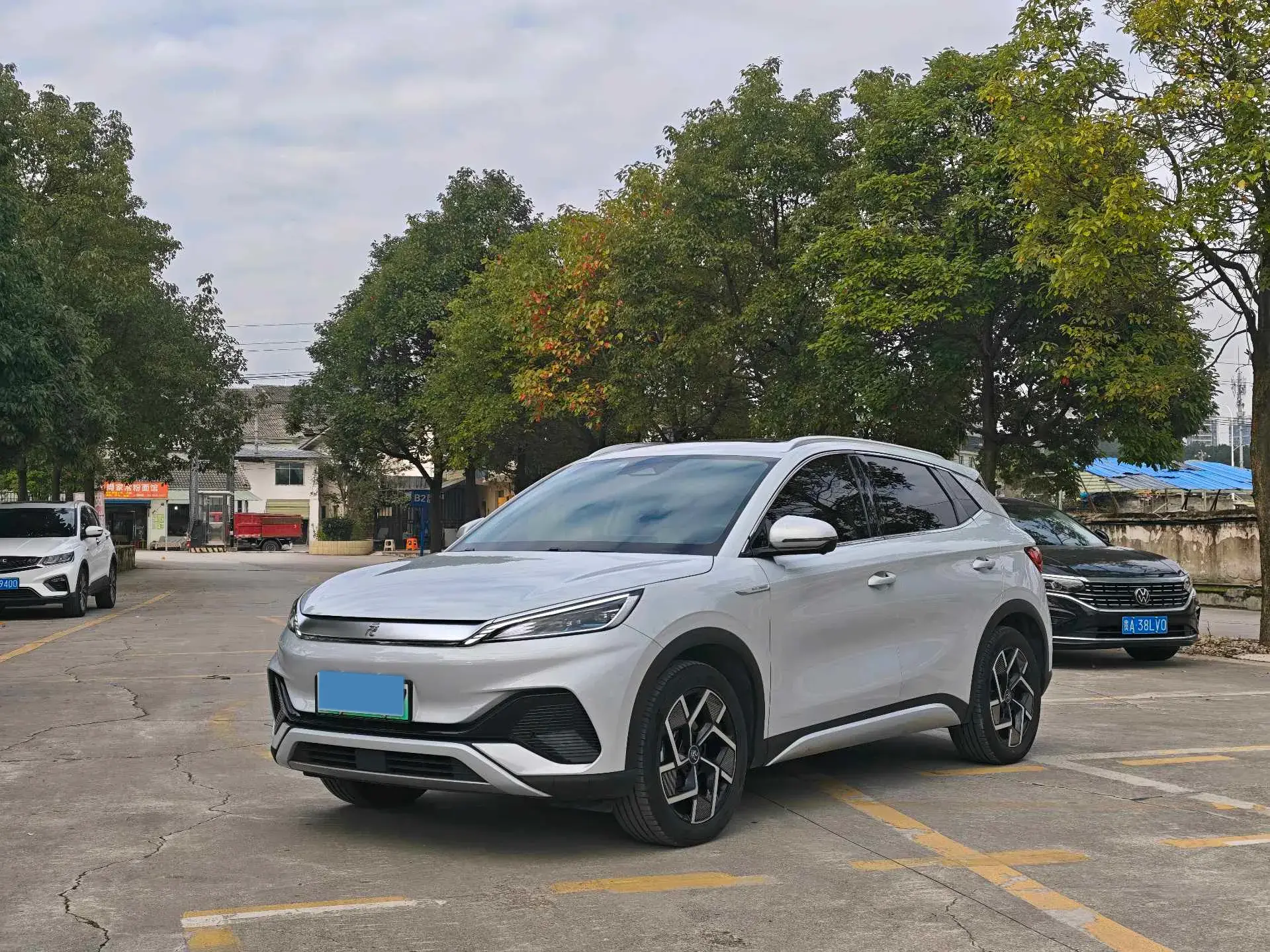 2024 BYD YUAN view 1