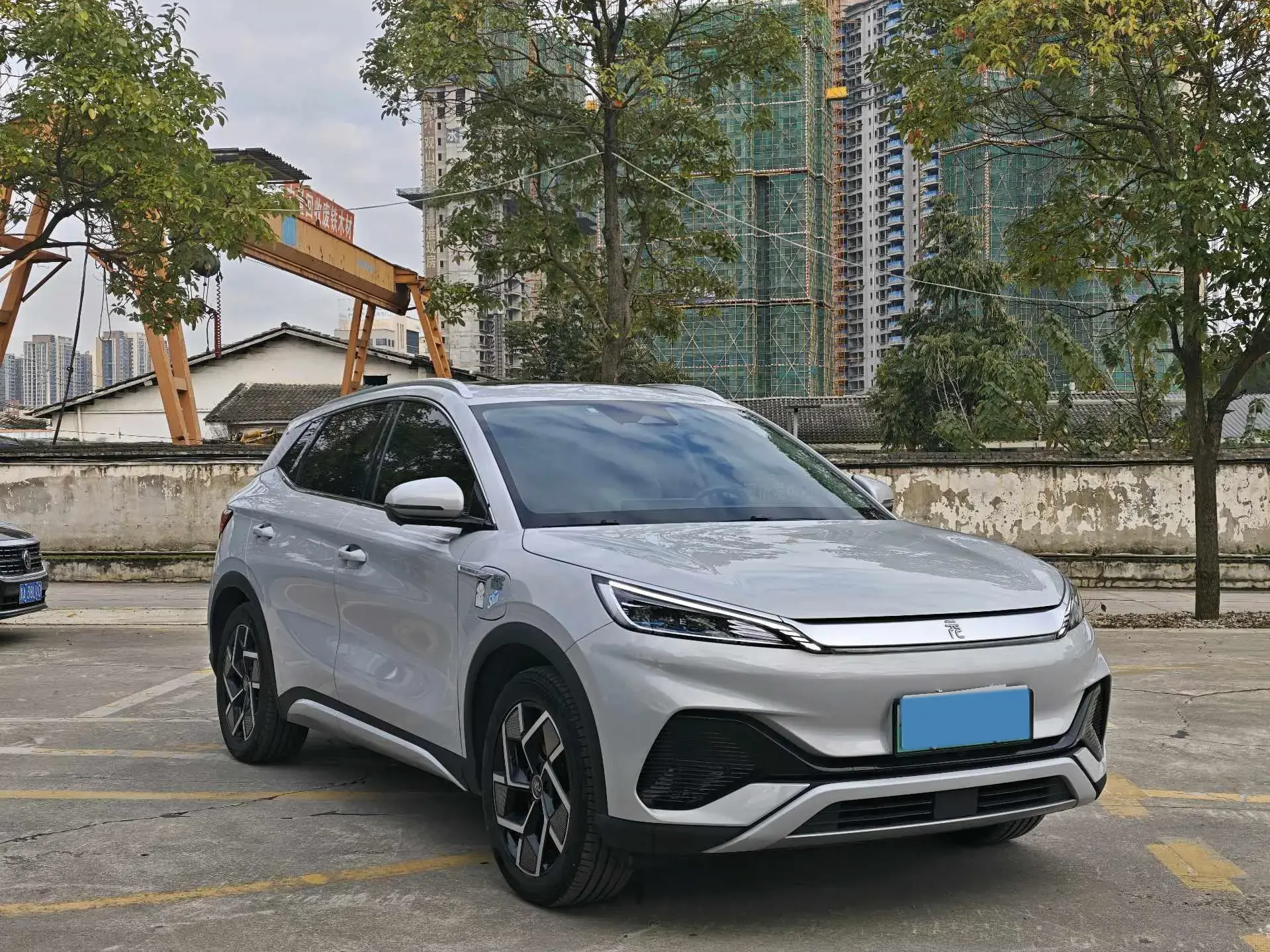 2024 BYD YUAN thumbnail 3