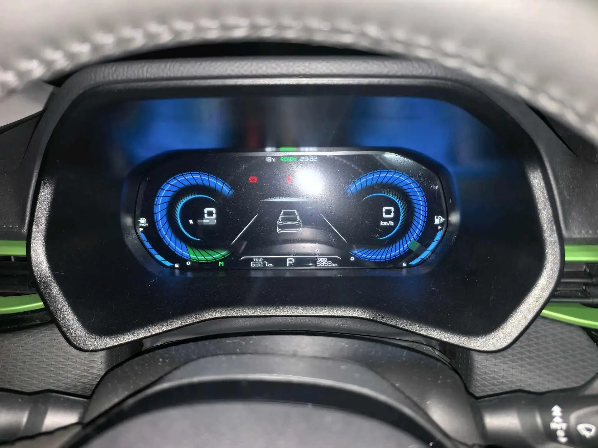 2022 GEELY EMGRAND thumbnail 3