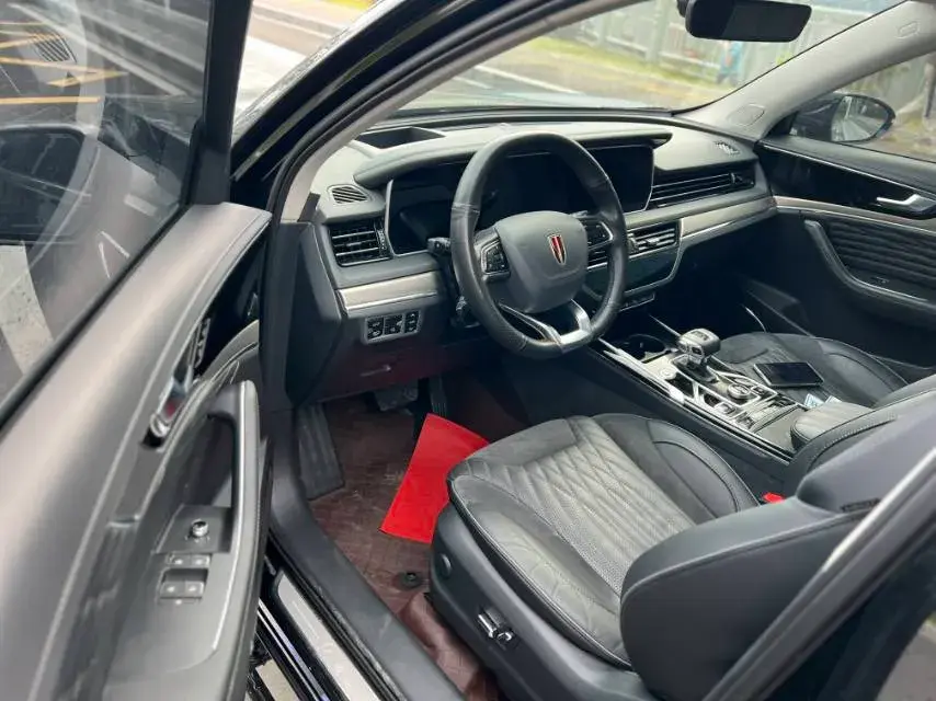 2022 HONGQI HS5 thumbnail 4