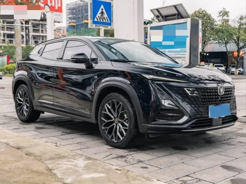 2022 ChangAn UNI-T 1.5T 188HP L4 7DCT,autocango,china used car exporter,china ev exporter,chinese used car exporter,chinese used ev exporter