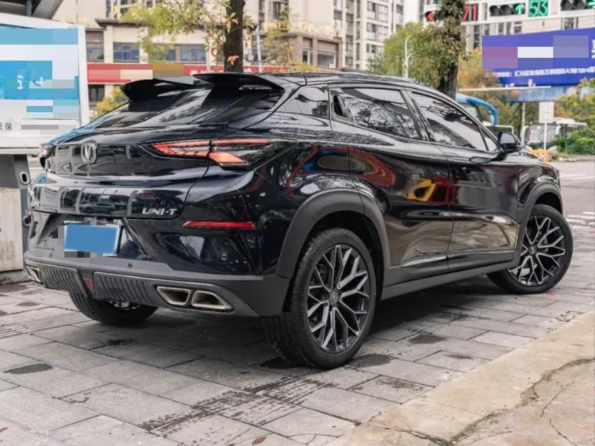 2022 ChangAn UNI-T 1.5T 188HP L4 7DCT,autocango,china used car exporter,china ev exporter,chinese used car exporter,chinese used ev exporter