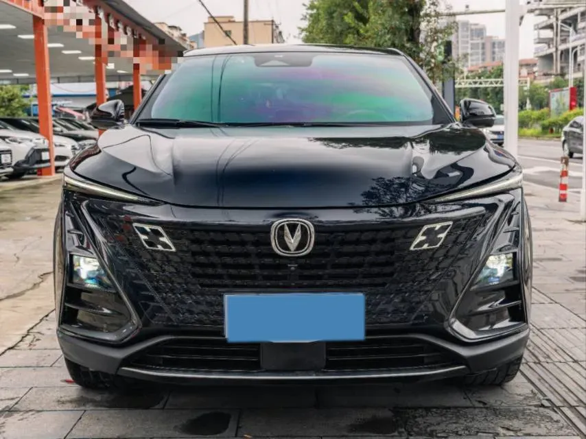 2022 ChangAn UNI-T 1.5T 188HP L4 7DCT,autocango,china used car exporter,china ev exporter,chinese used car exporter,chinese used ev exporter