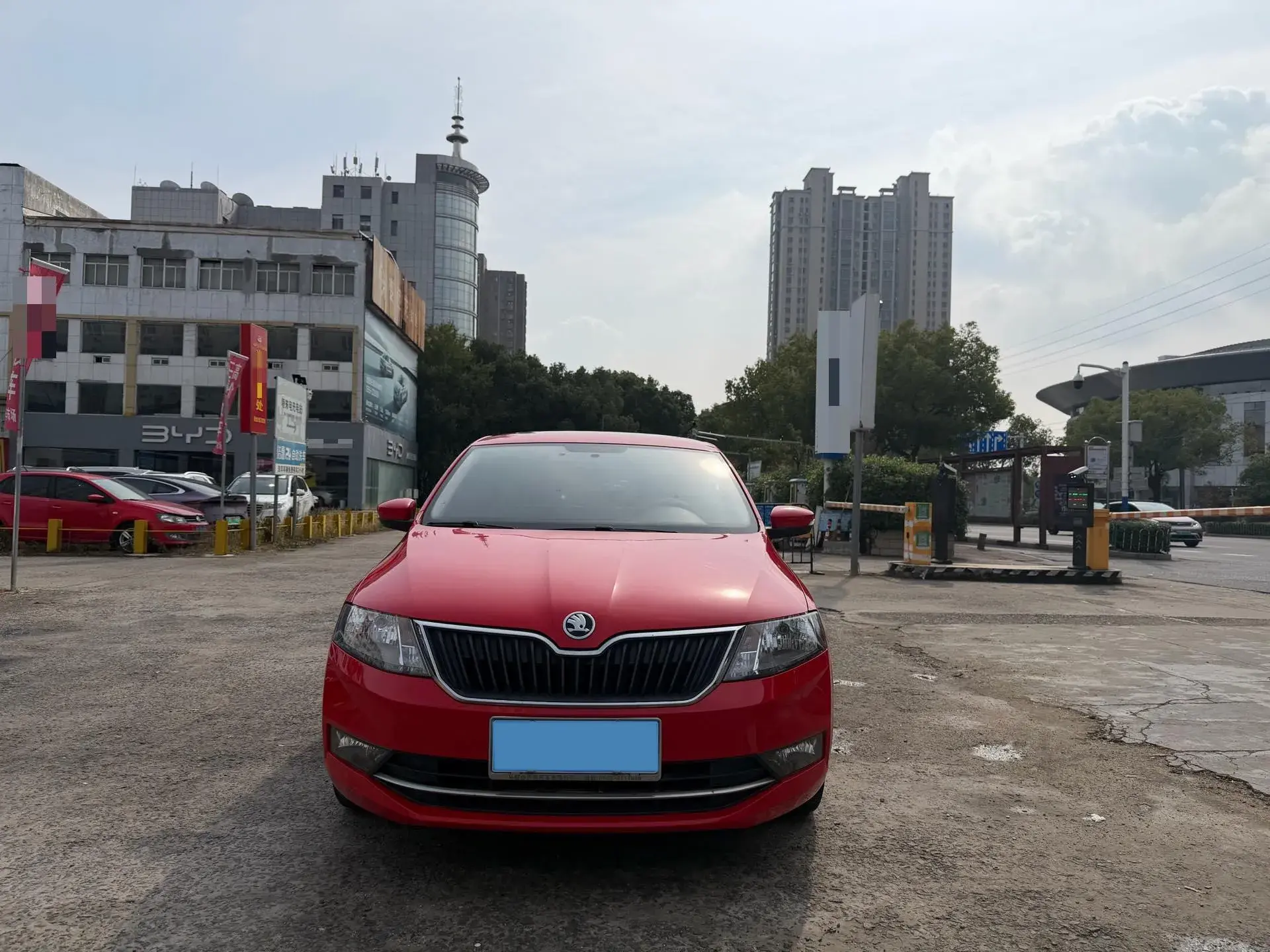 2019 SKODA RAPID thumbnail 3