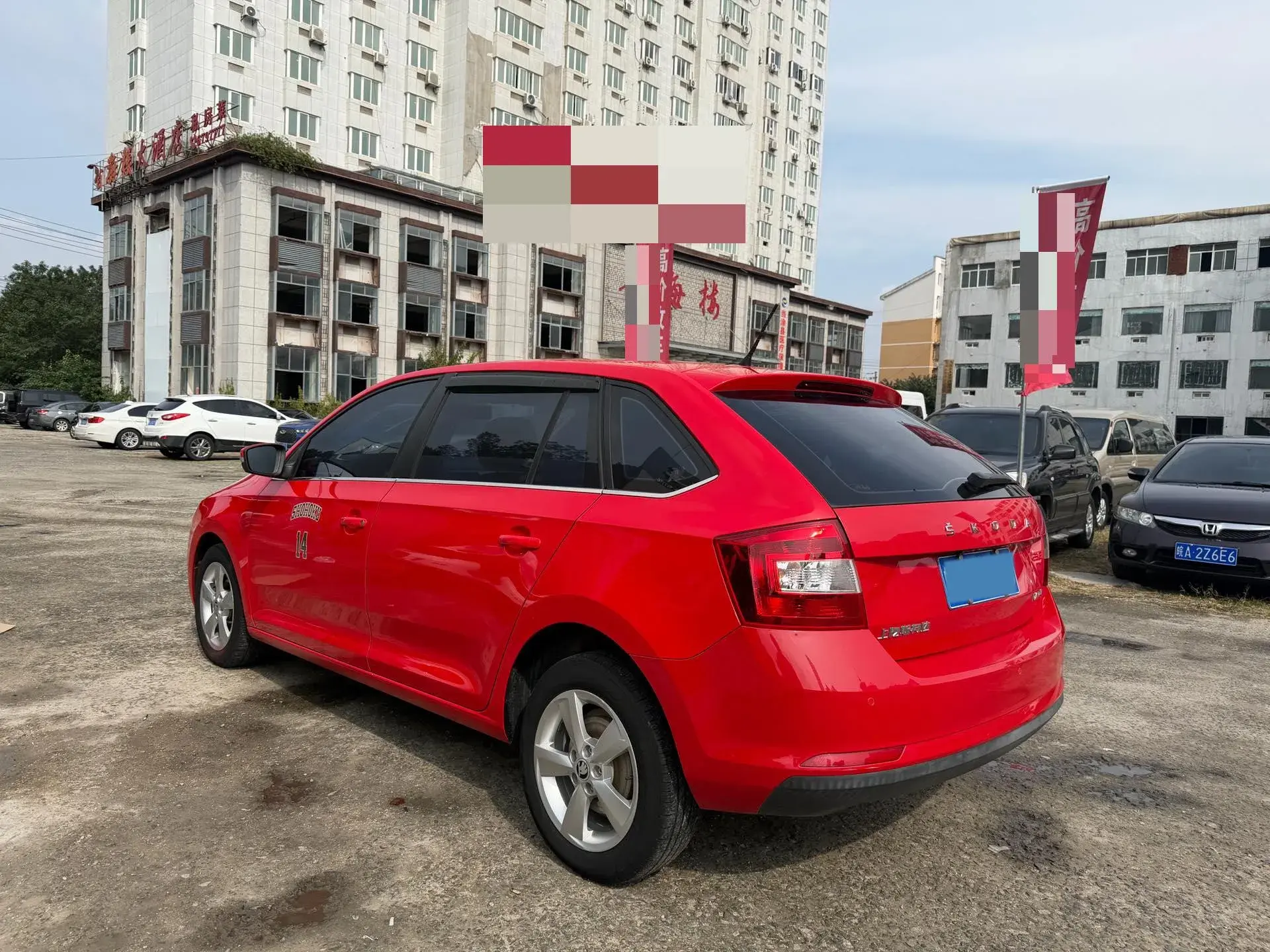 2019 SKODA RAPID thumbnail 4