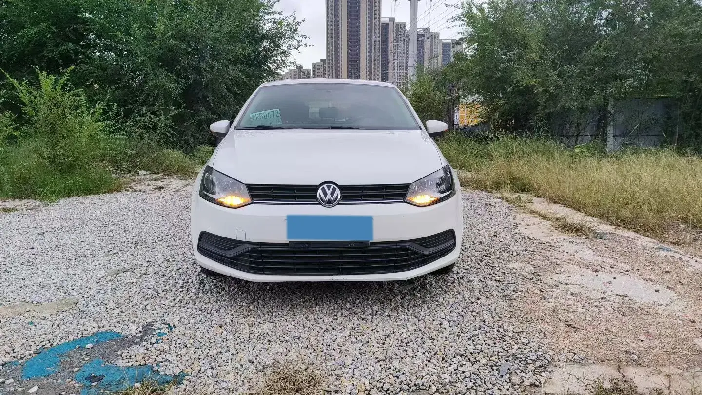 2018 VOLKSWAGEN POLO thumbnail 3