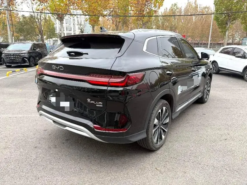 2025 BYD SONG thumbnail 4