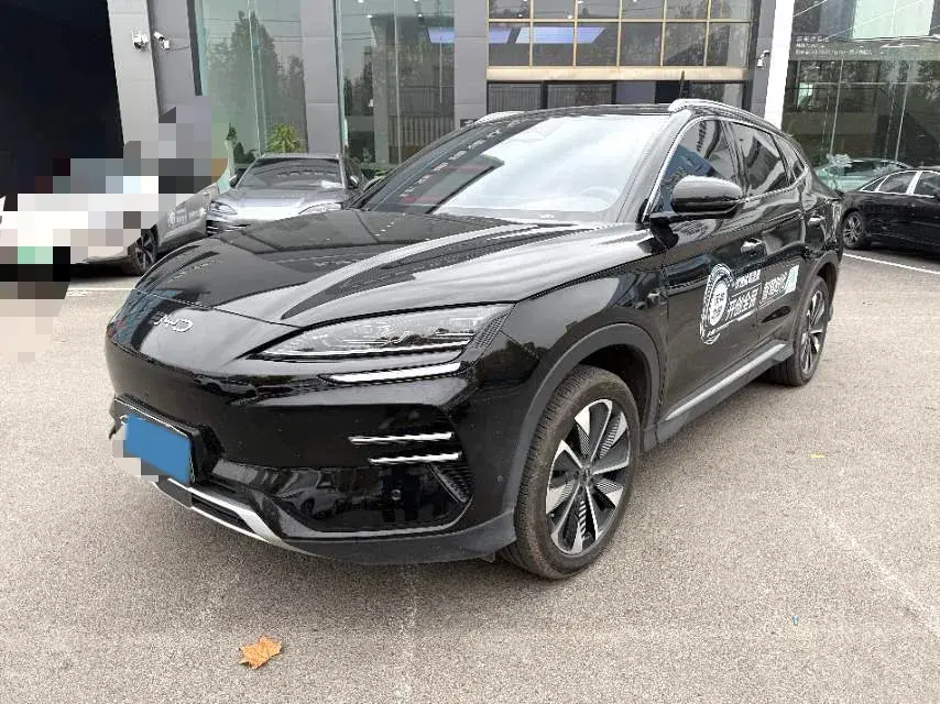 2025 BYD SONG view 1