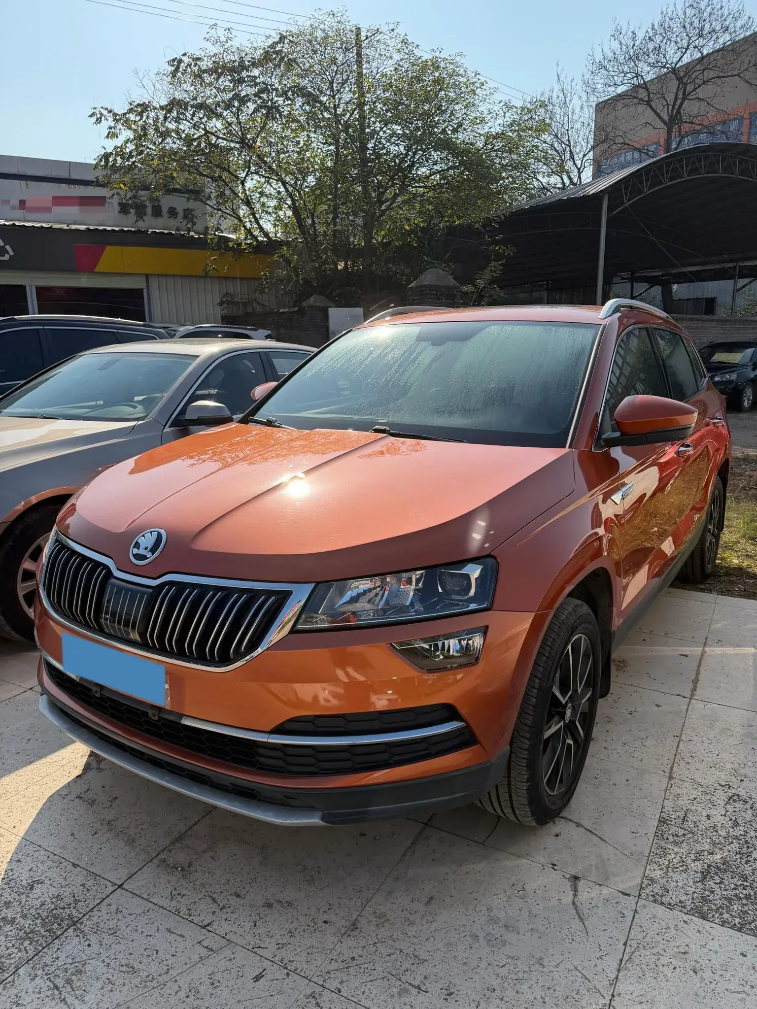 2018 SKODA KAROQ view 1