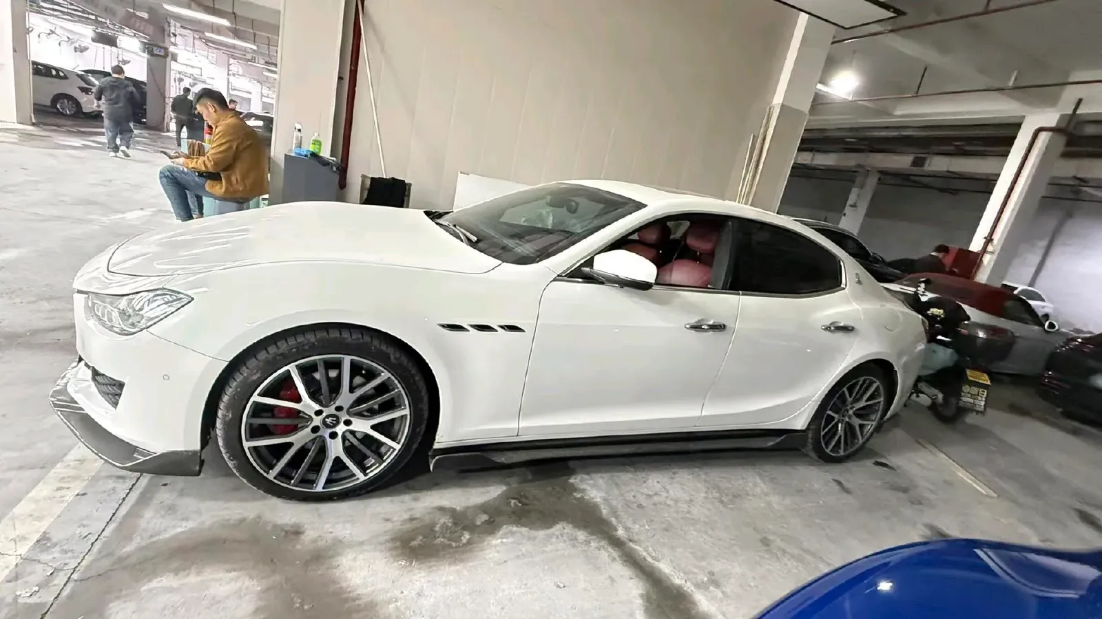 2018 Maserati Ghibli 3.0T 350HP V6 8AT,autocango,china used car exporter,china ev exporter,chinese used car exporter,chinese used ev exporter