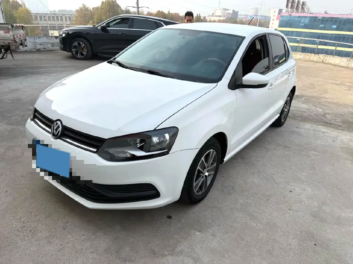 2018 Volkswagen Polo 1.5L 110HP L4 6AT