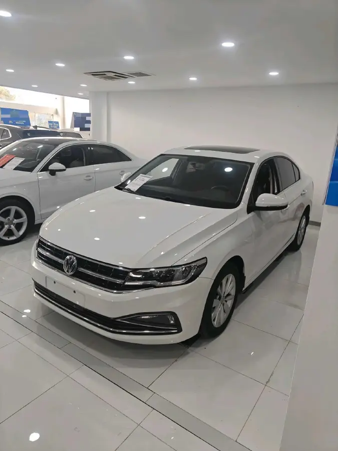 2019 Volkswagen Bora 1.5L 116HP L4 6AT
