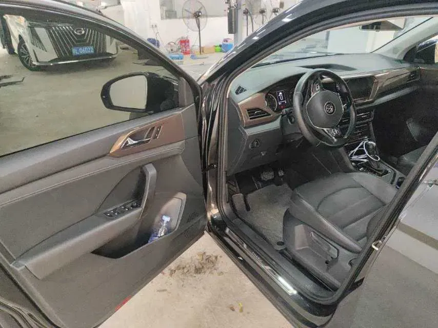 2021 Volkswagen Tharu 1.4T 150HP L4 7DCT,autocango,china used car exporter,china ev exporter,chinese used car exporter,chinese used ev exporter