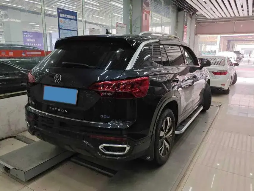 2020 VOLKSWAGEN TAYRON thumbnail 3