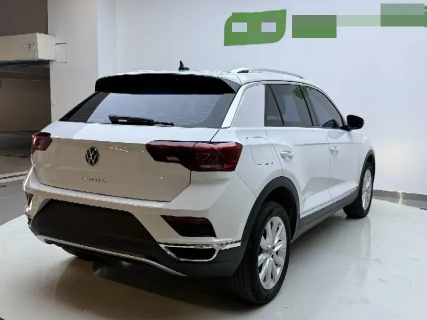 2021 Volkswagen T-Roc 1.4T 150HP L4 7DCT,autocango,china used car exporter,china ev exporter,chinese used car exporter,chinese used ev exporter