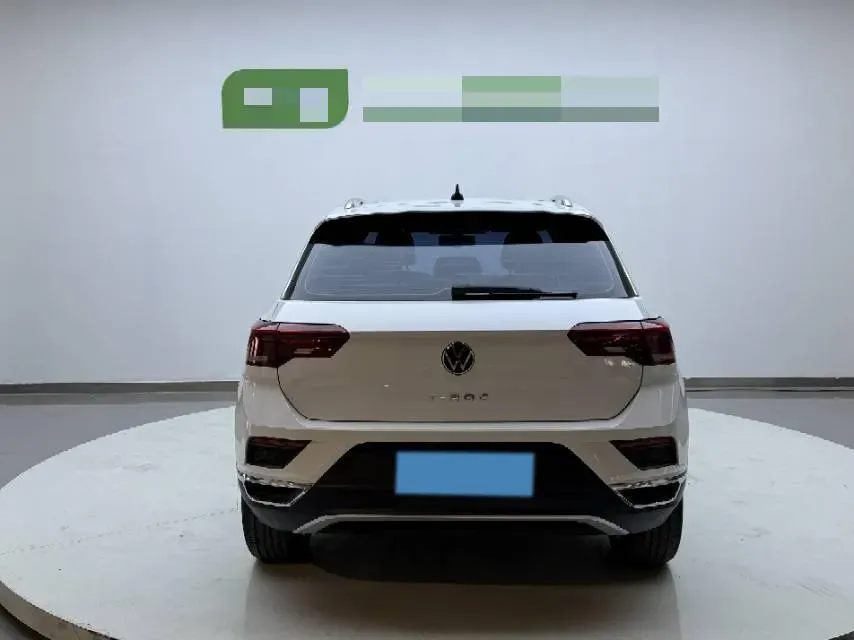 2021 Volkswagen T-Roc 1.4T 150HP L4 7DCT,autocango,china used car exporter,china ev exporter,chinese used car exporter,chinese used ev exporter